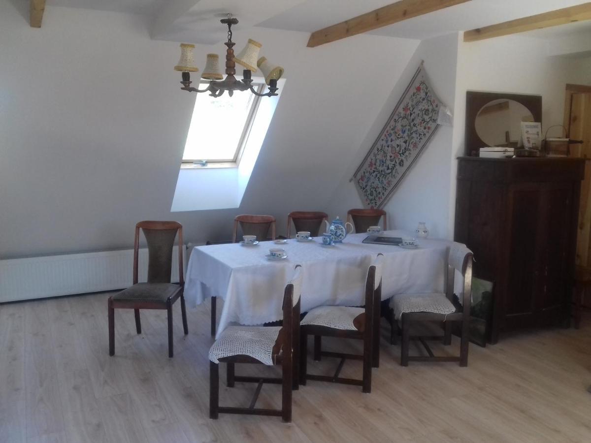 Izdebka W Zaciszu Bed & Breakfast Czarna Dabrowka Bagian luar foto